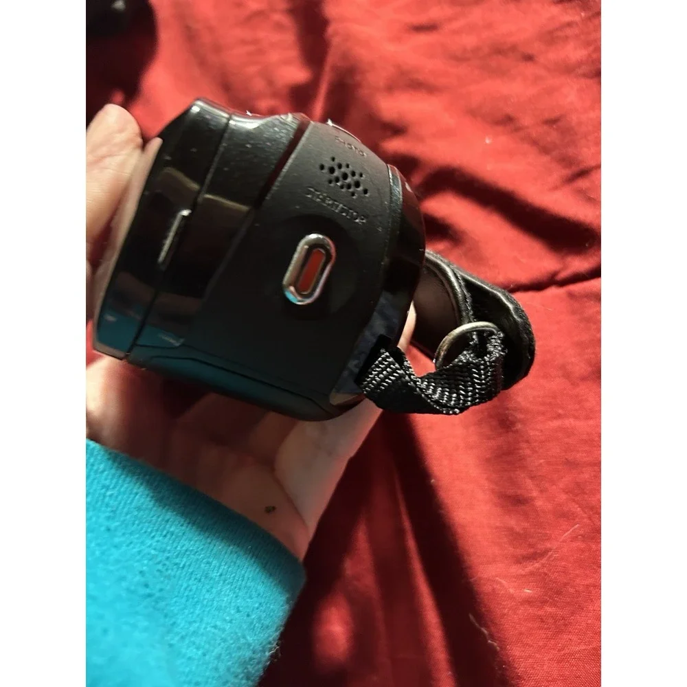 Canon Vixia HFR20 With Extras‎